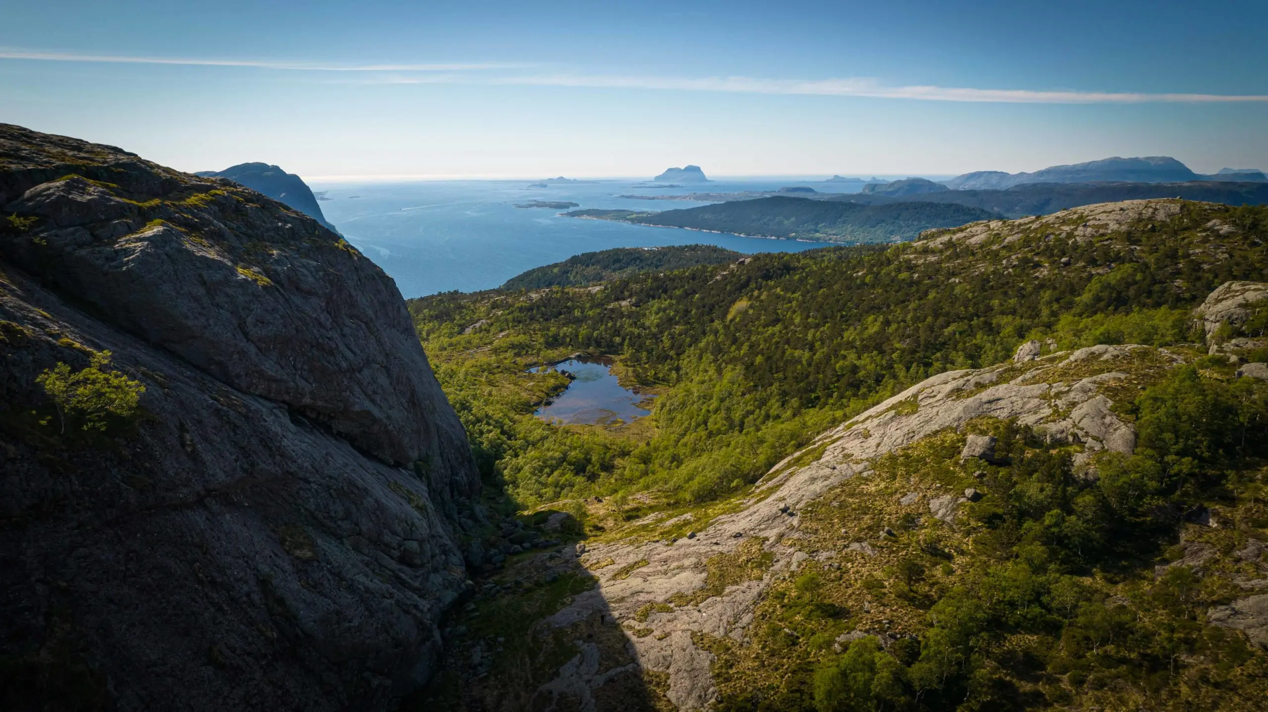 Frå Lihesten mot Alden i nordvest. Foto Visit Fjordkysten